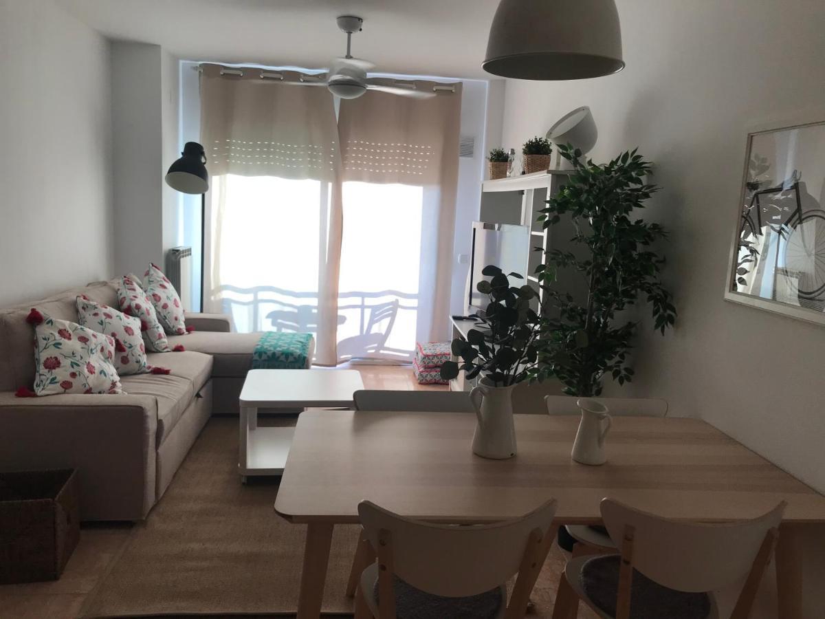 Apartamento Recien Reformado Con Vistas Al Rio バラゲー エクステリア 写真